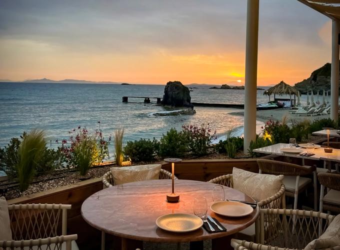 Ristorante EverEden Beach Snack Hotel Vincci EverEden 4* Anavyssos - Atene Ristorante EverEden Beach Snack Hotel Vincci EverEden 4* Anavyssos - Atene