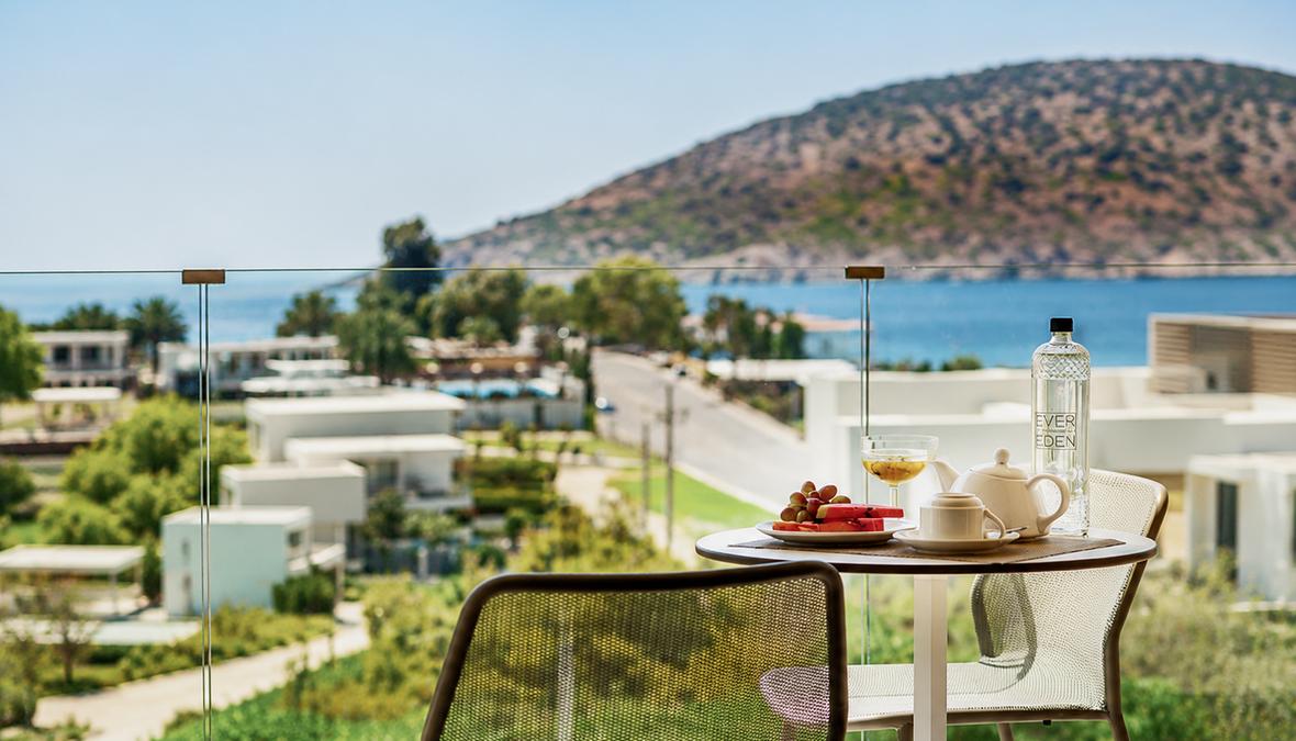 Camera Deluxe Superior Vista Mare Hotel Vincci EverEden 4* Anavyssos - Atene Camera Deluxe Superior Vista Mare Hotel Vincci EverEden 4* Anavyssos - Atene