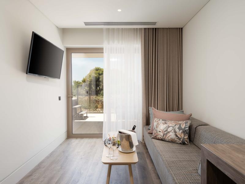 Family suite Vincci EverEden 4* Anavyssos - Athen Family suite Vincci EverEden 4* Anavyssos - Athen