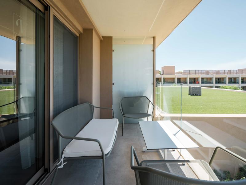 Family suite Vincci EverEden 4* Anavyssos - Athen Family suite Vincci EverEden 4* Anavyssos - Athen