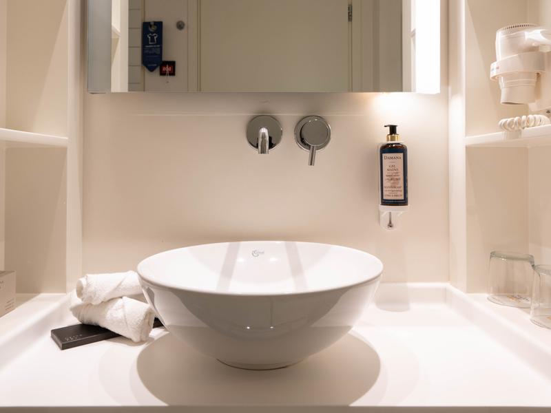 Suite Vincci EverEden 4* Anavyssos - Athen Suite Vincci EverEden 4* Anavyssos - Athen