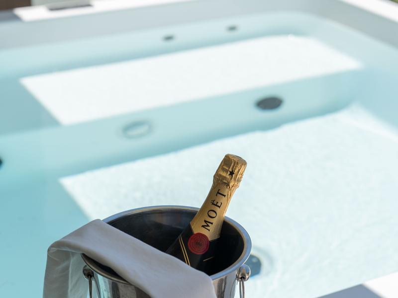 Suite Vincci EverEden 4* Anavyssos - Athen Suite Vincci EverEden 4* Anavyssos - Athen