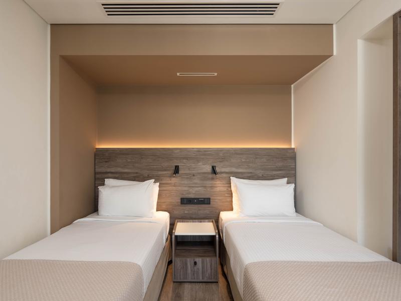 Suite Vincci EverEden 4* Anavyssos - Athen Suite Vincci EverEden 4* Anavyssos - Athen